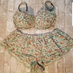Green Lace Victoria's Secret Bra and Short Set